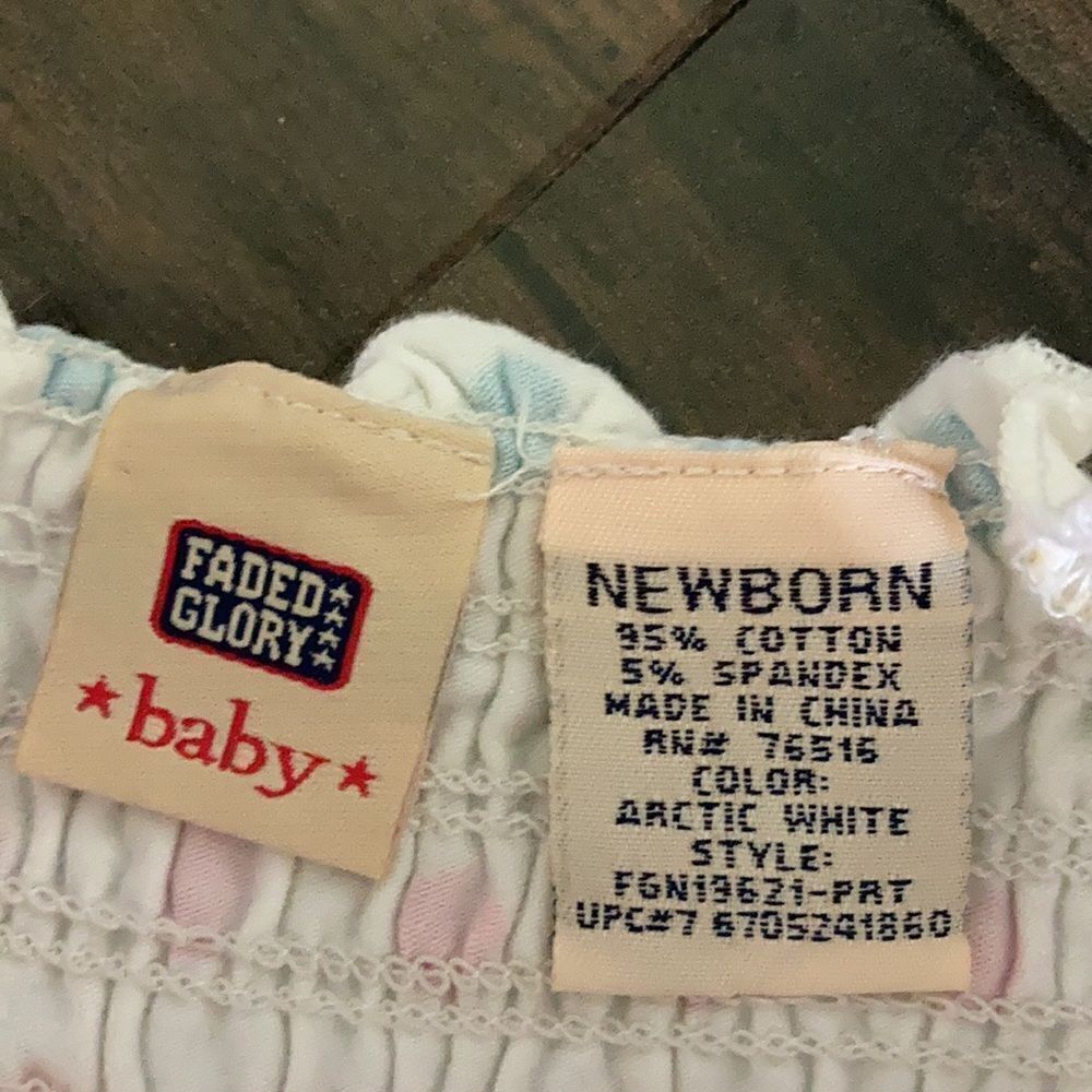NEW Faded Glory Rainbow 🌈 Newborn Matching Polkadot Set- darling! - Picture 5 of 6